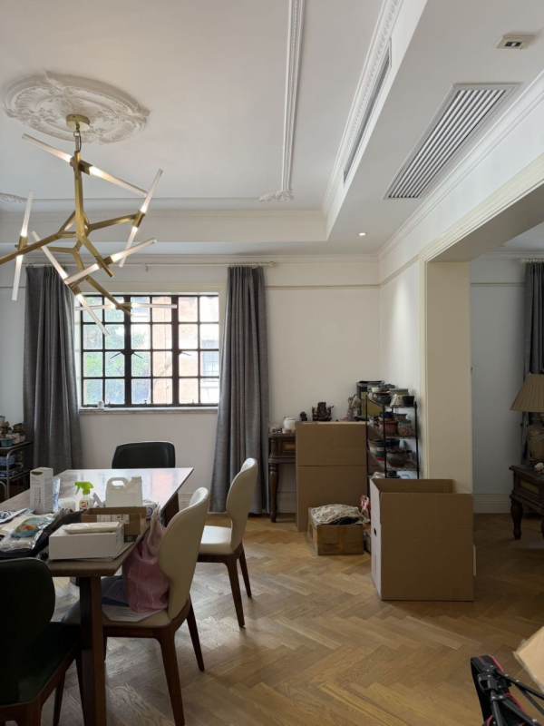 Housing image — Dining Area