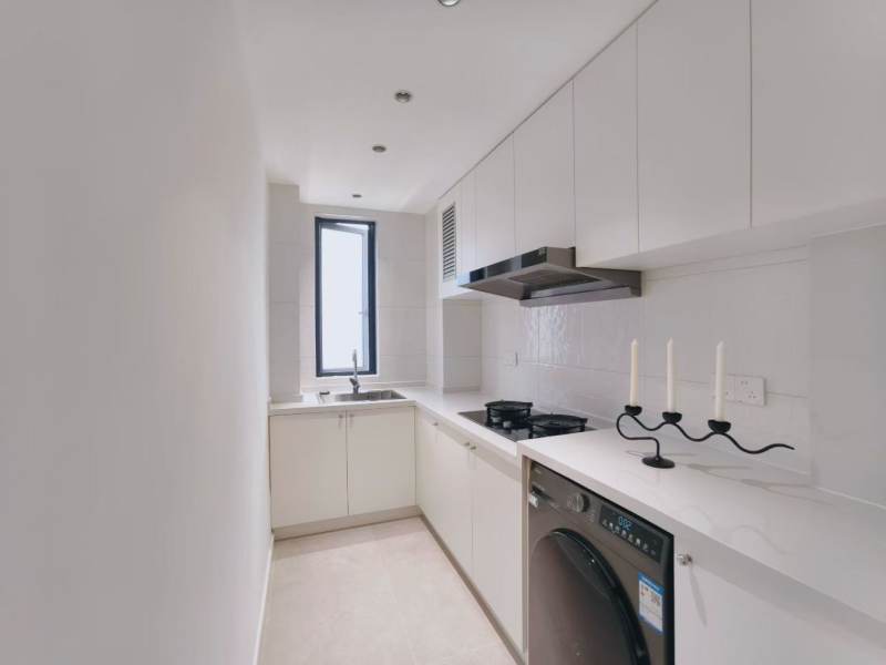 Housing image — Kitchen