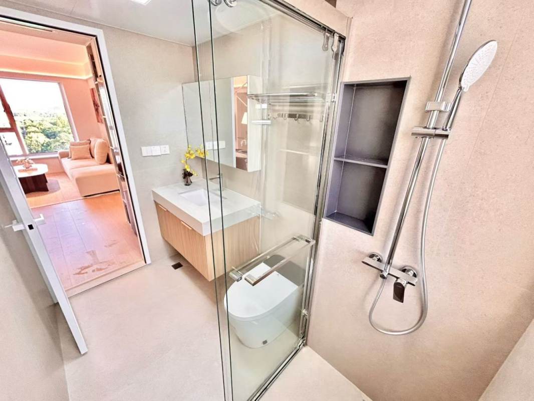 Housing image — Bathroom