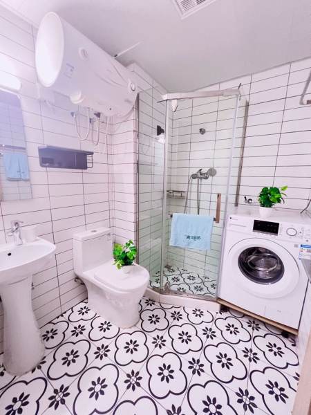 Housing image — Bathroom