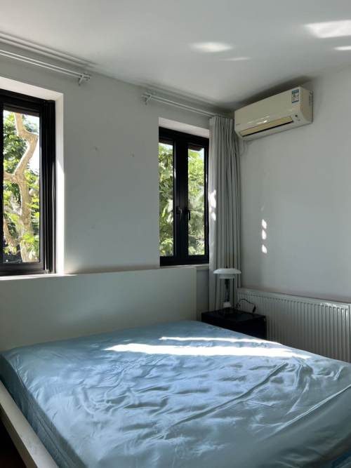 Housing image — Bedroom