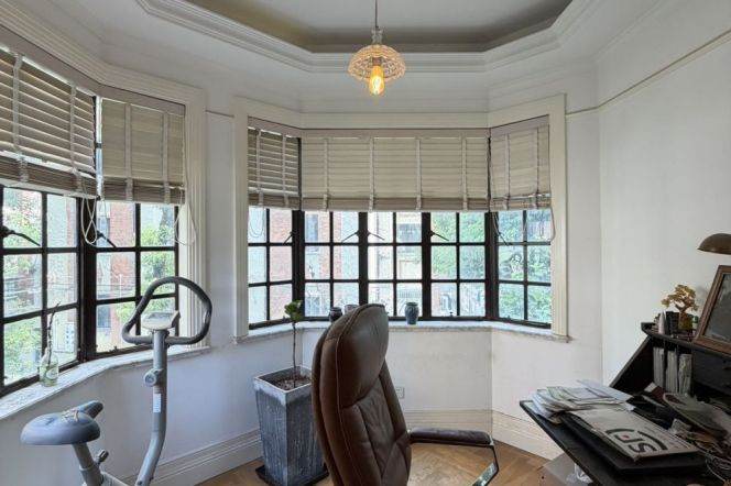 Spacious High-Ceiling 1BR Heritage Apartment in Old Xuhui with Green View (L1/L10/L12)