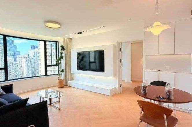 High-Floor 1BR Apartment at Da'an Garden (L13/L14)