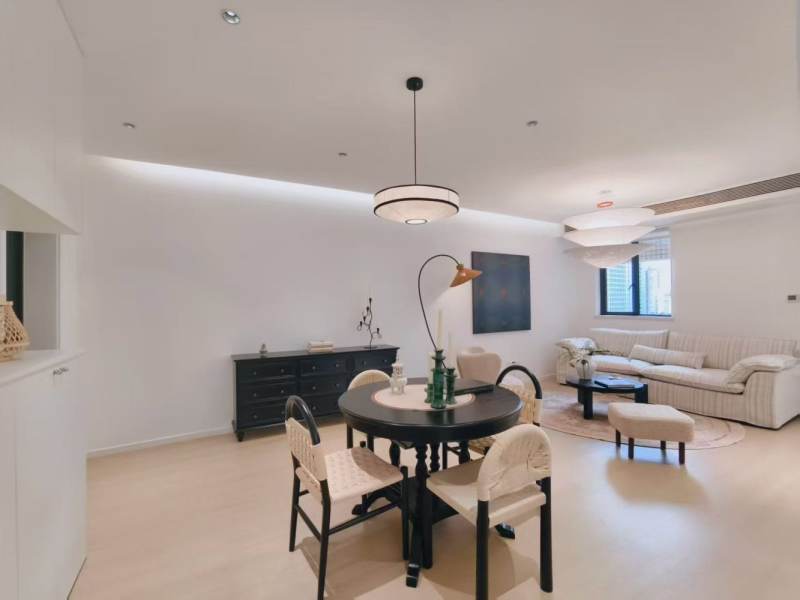 Housing image — Living Room