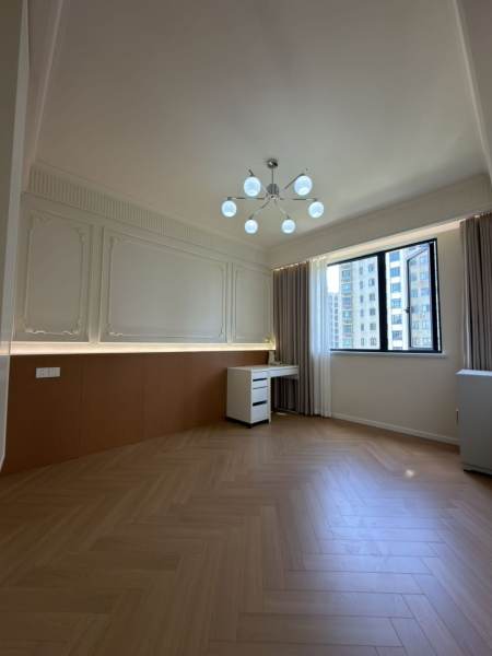 Housing image — Bedroom