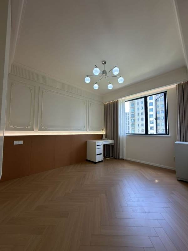 Housing image — Bedroom