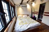 Housing image — Bedroom