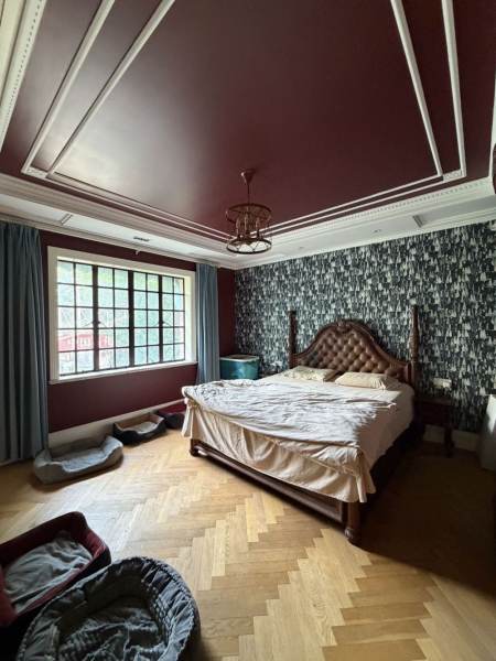Housing image — Bedroom