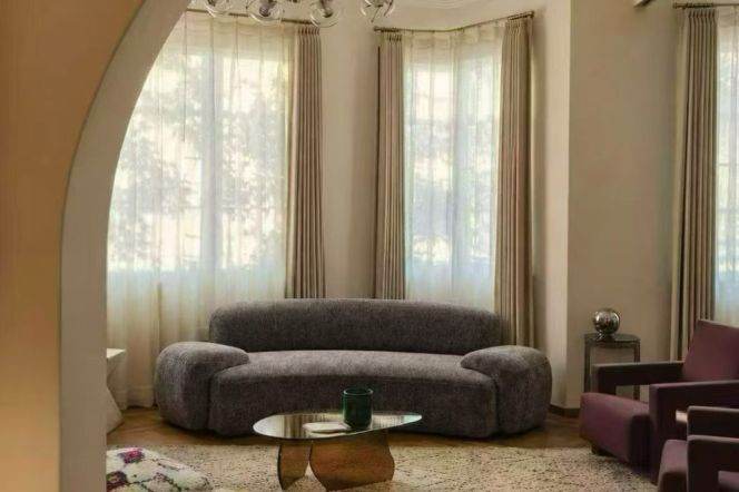 Spacious High-Ceiling 2BR Heritage Apartment in Old Xuhui with Outstanding View (L1/L7)