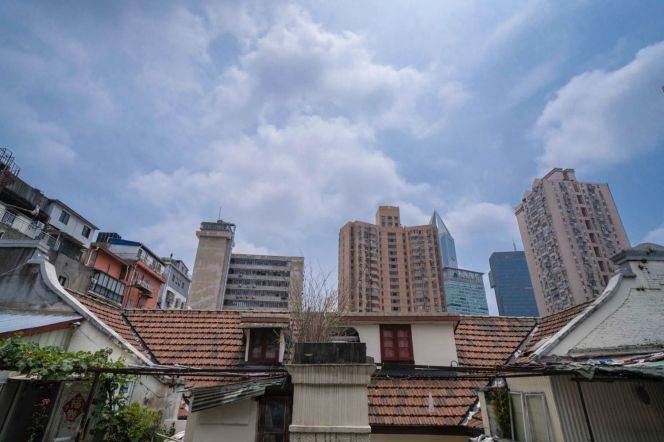 1BR Lane House near People's Square (L1/L13)