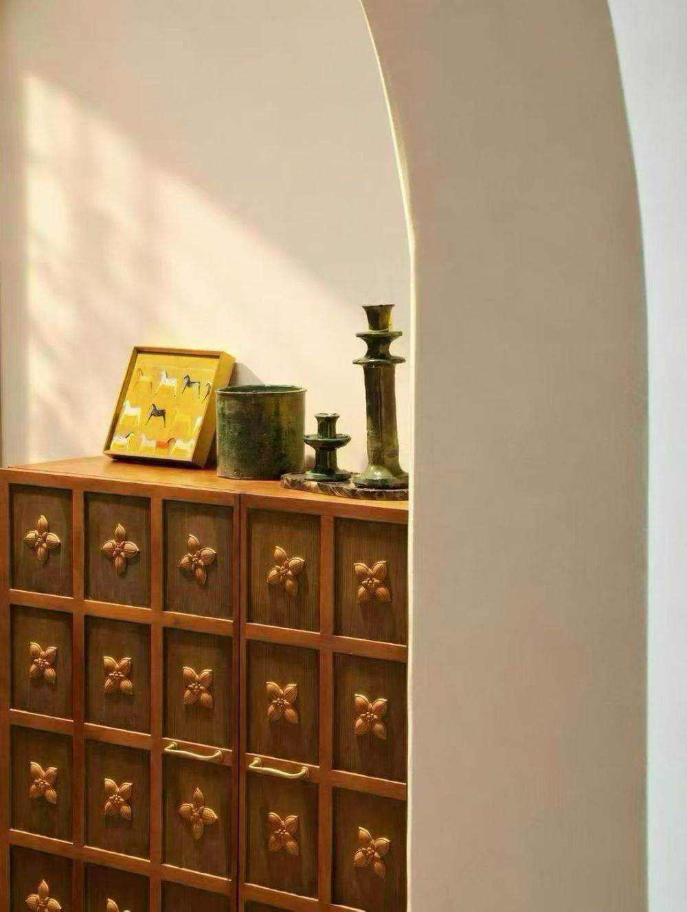 Housing image — Living Room