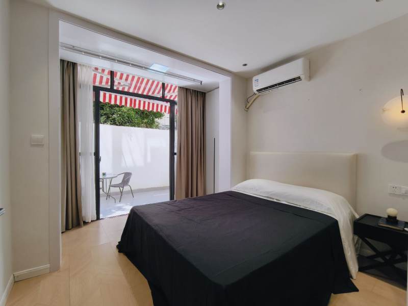 Housing image — Bedroom