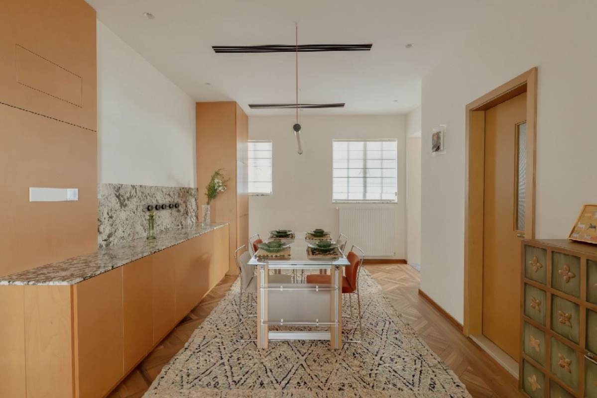 Housing image — Dining Area