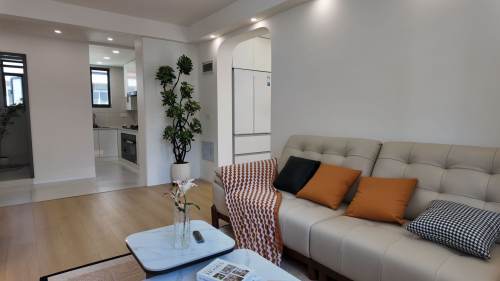 Housing image — Living Room