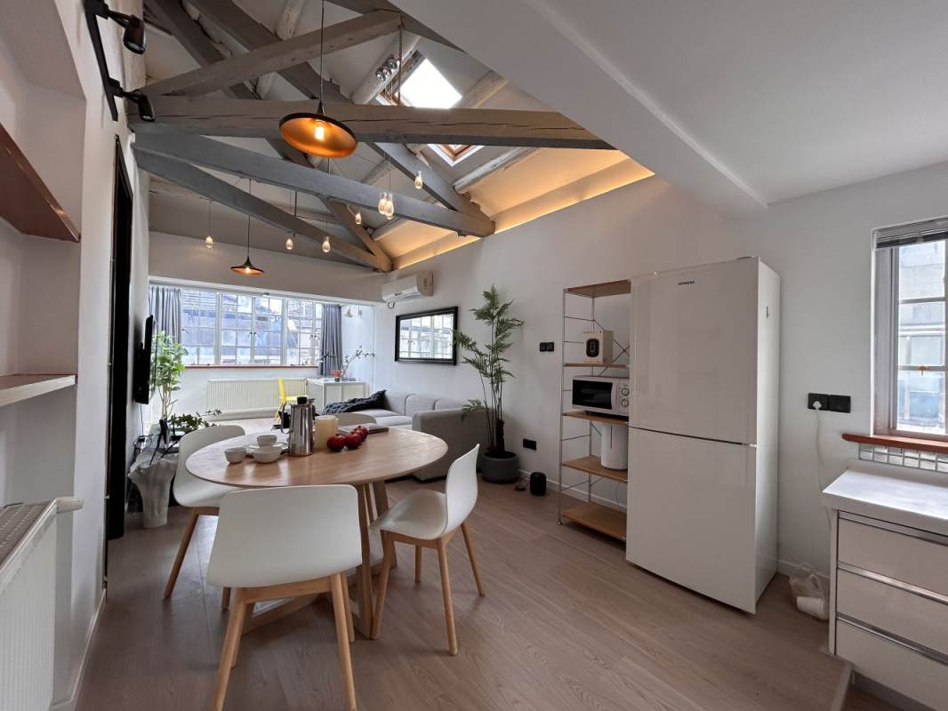 Housing image — Living Room