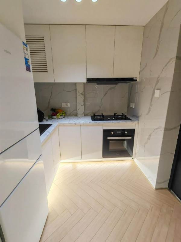 Housing image — Kitchen