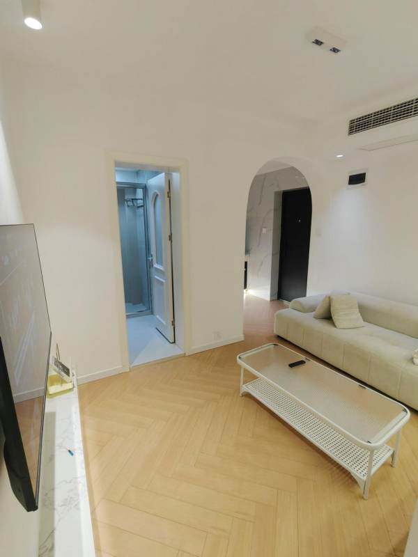 Housing image — Living Room