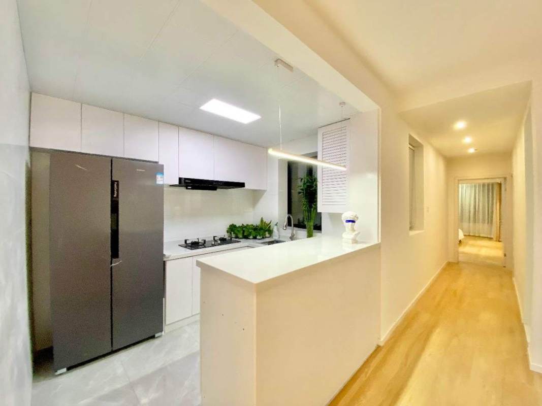 Housing image — Kitchen