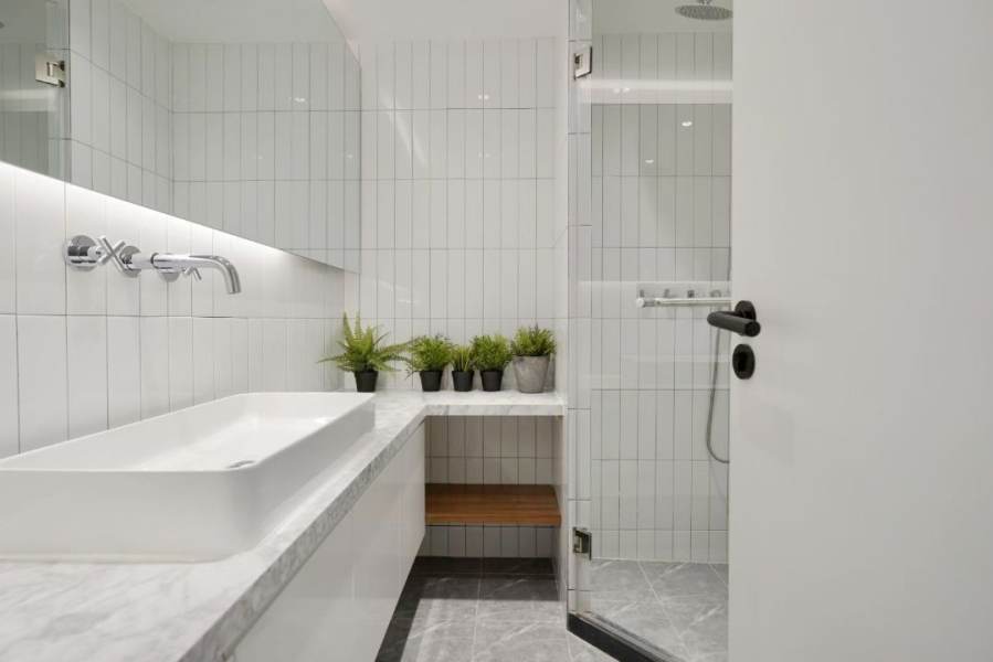 Housing image — Bathroom