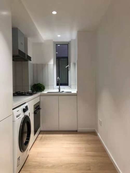 Housing image — Kitchen
