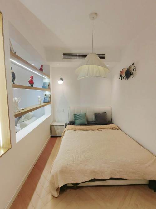 Housing image — Bedroom