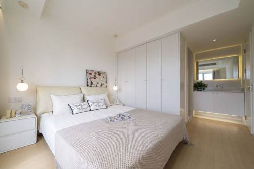 Housing image — Bedroom
