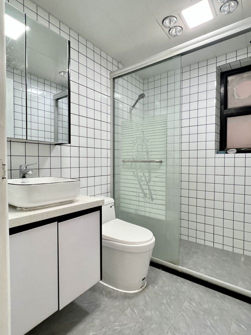 Housing image — Bathroom