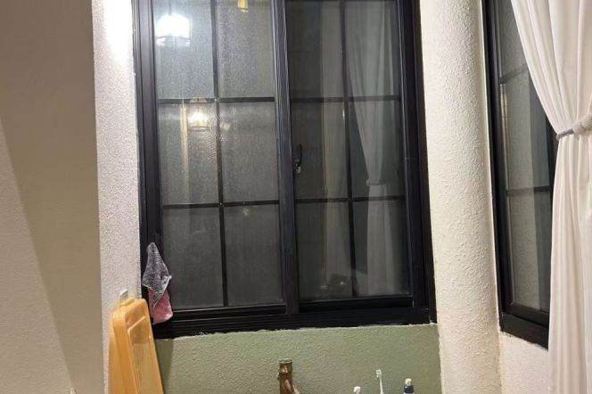 1BR Lane House in Old Xuhui with Private Garden (L1/L10)