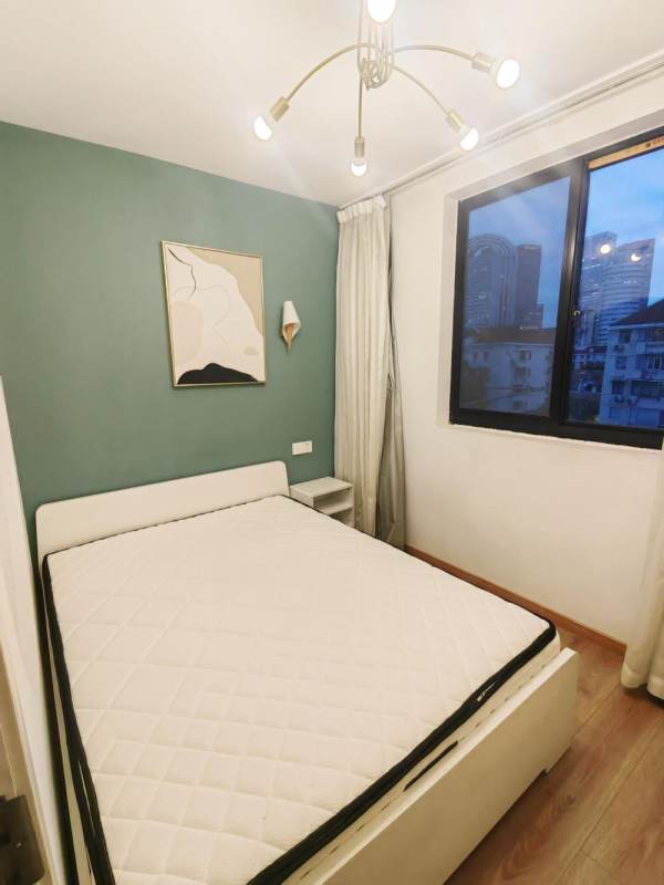 Housing image — Bedroom