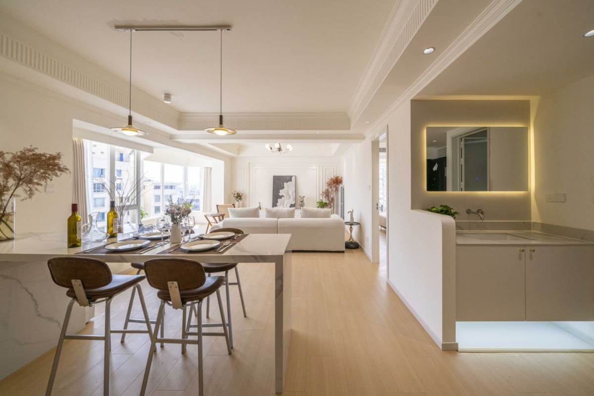 Housing image — Living Room