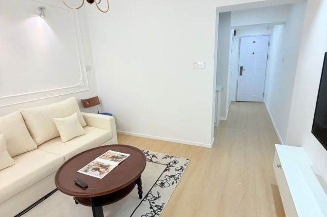 1BR Apartment near Shanghai Jiao Tong University with Terrace (L10/L11)