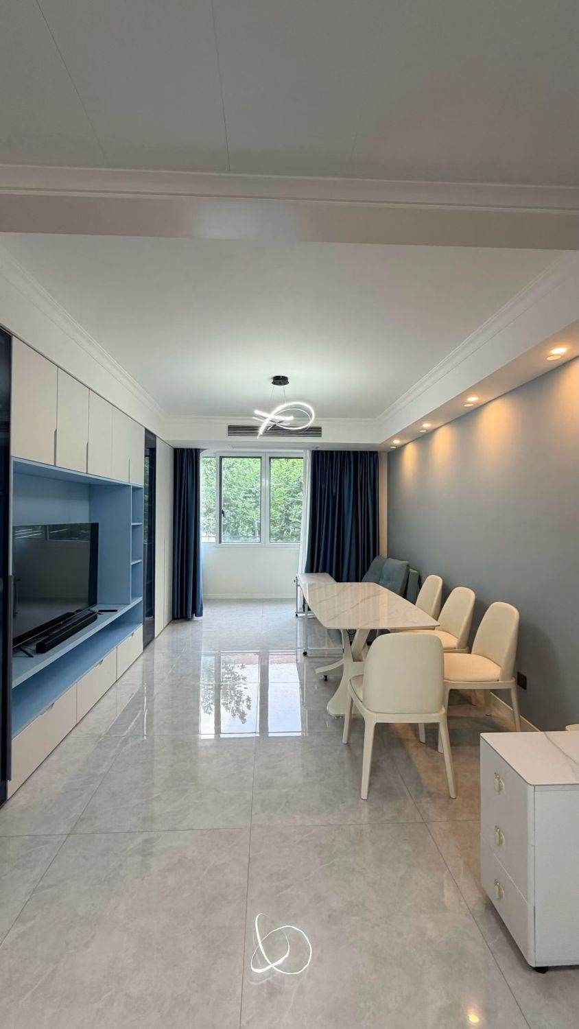Housing image — Living Room