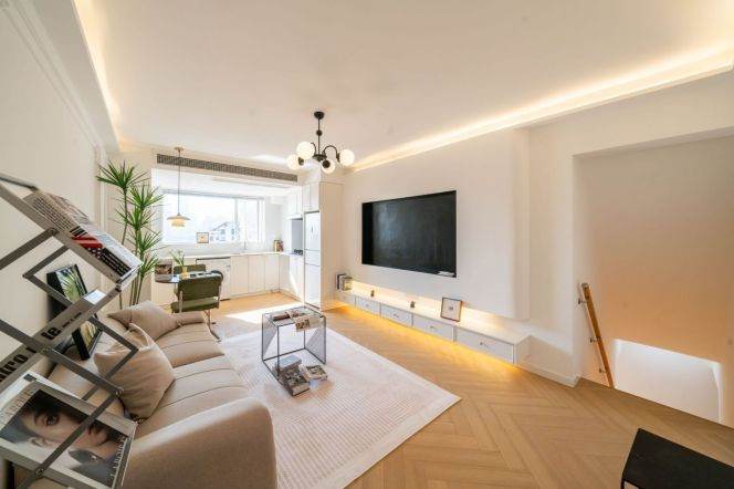 2BR Apartment in Gubei