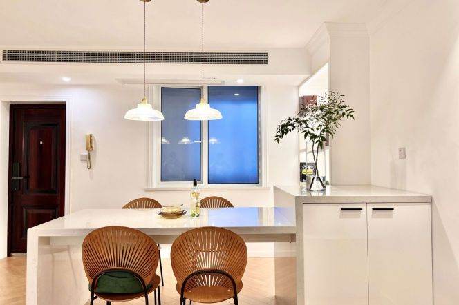 2BR Apartment near Zhongshan Park (L11/L13)