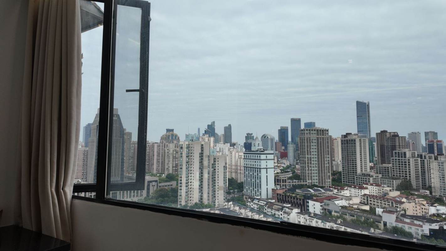 Housing image — Balcony
