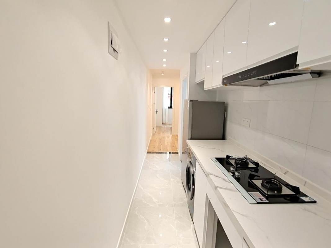Housing image — Kitchen