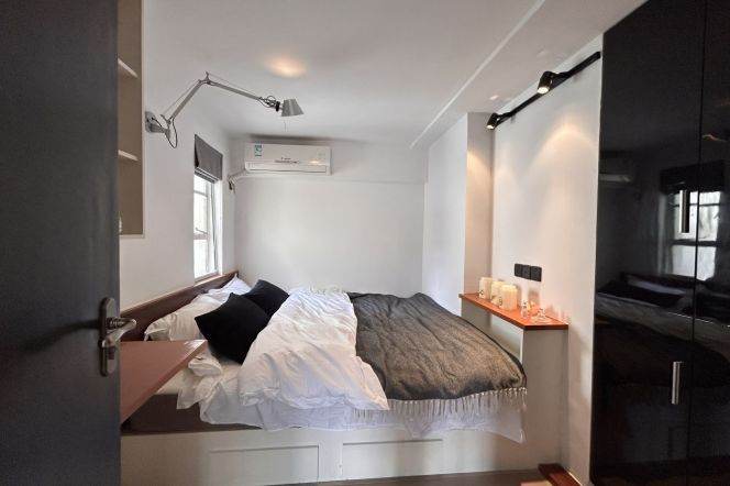 2BR Lane House in Jing'an (L2/L12/L13)