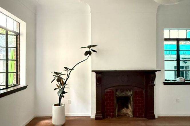 1BR Lane House in Old Xuhui with Private Garden (L1/L10)