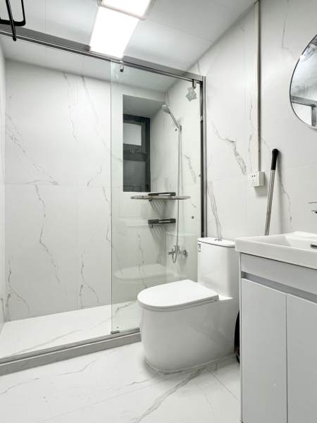 Housing image — Bathroom
