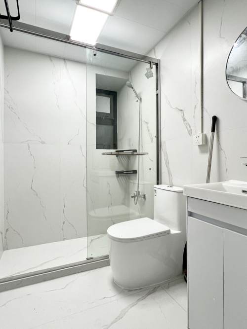 Housing image — Bathroom
