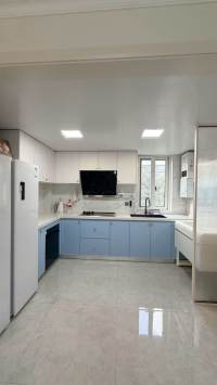 Housing image — Kitchen