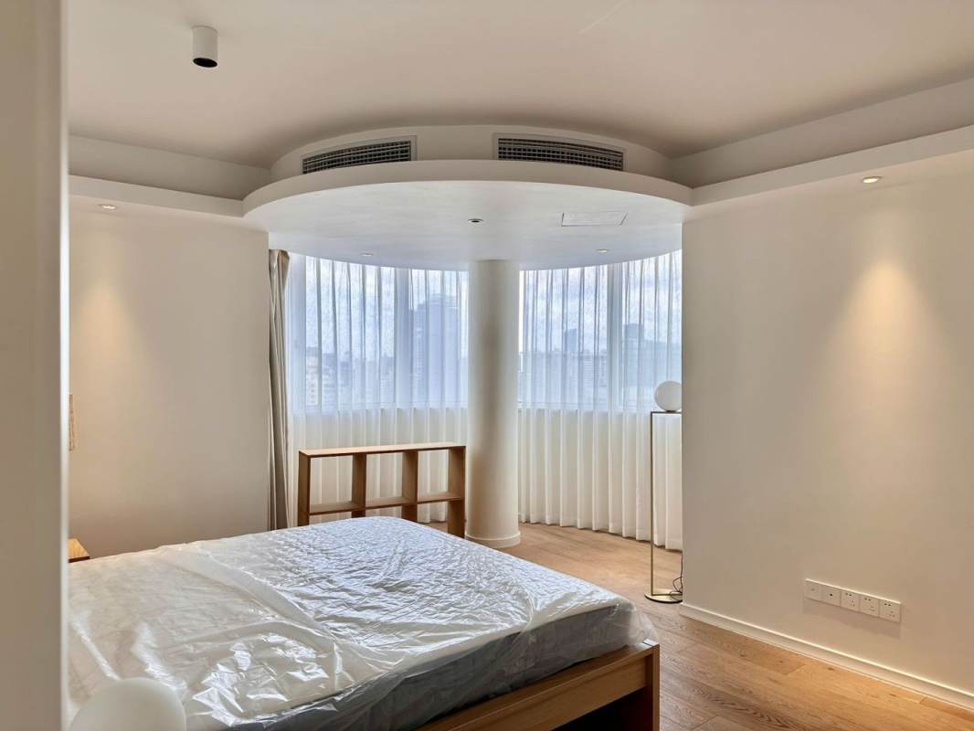 Housing image — Bedroom