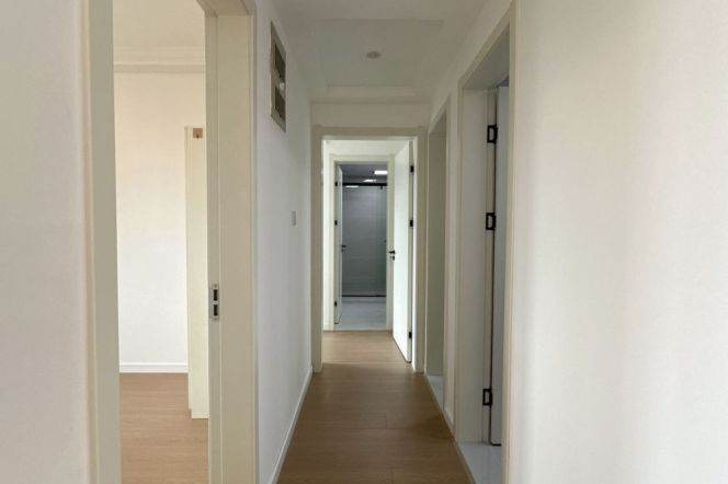 2BR Apartment near Shangcheng Rd Metro