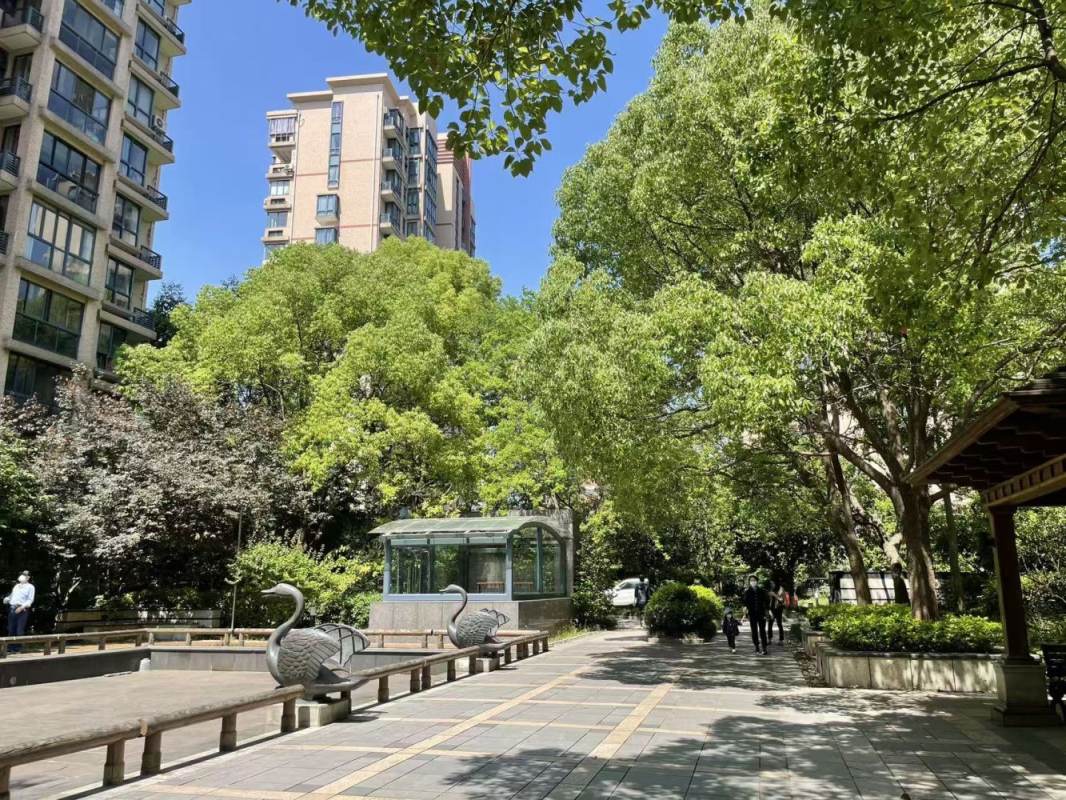 Housing image — Compound