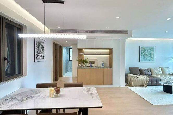 3BR Apartment in Gubei (L2)