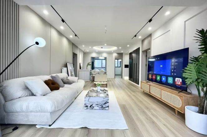 High-Floor 3BR Apartment near Shanghai Children's Medical Center Metro (L6)