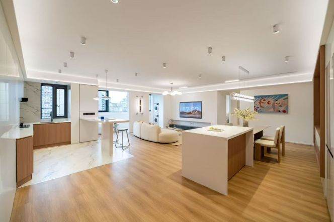 Spacious 2BR Apartment in Jing'an
