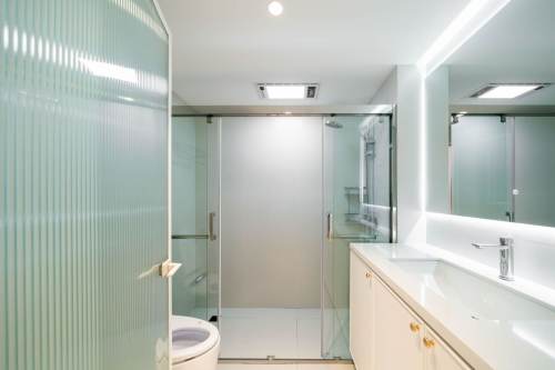 Housing image — Bathroom