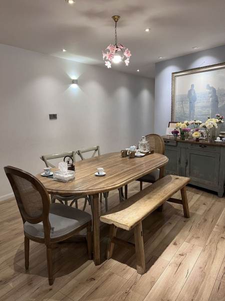 Housing image — Dining Area