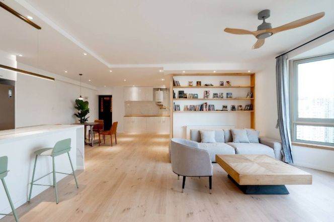 High-Floor 3BR Apartment in Old Xuhui (L9/L12)